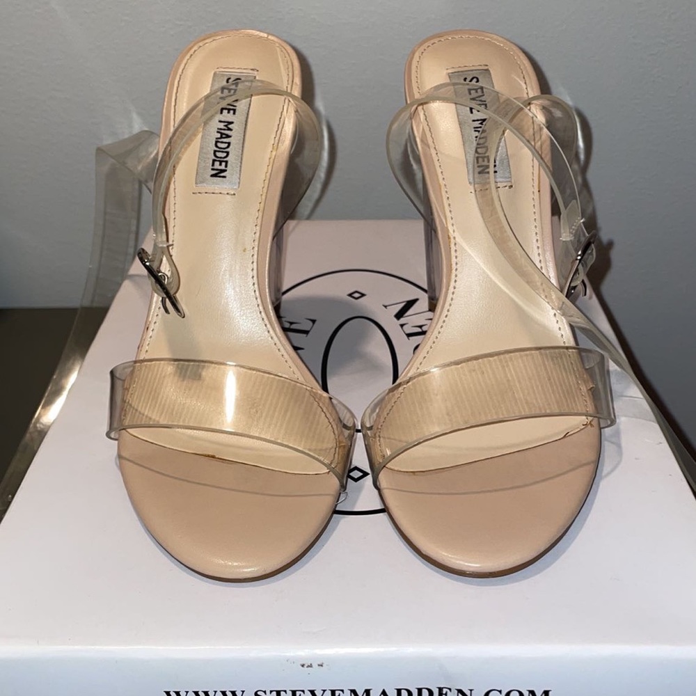 Steve Madden Teena clear heels 7